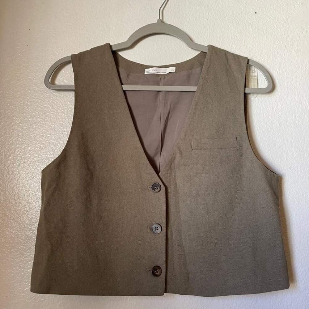 Oak + Fort Vest